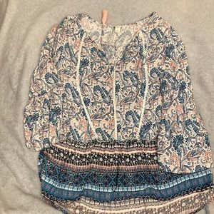 XS 100%rayon fits like medium